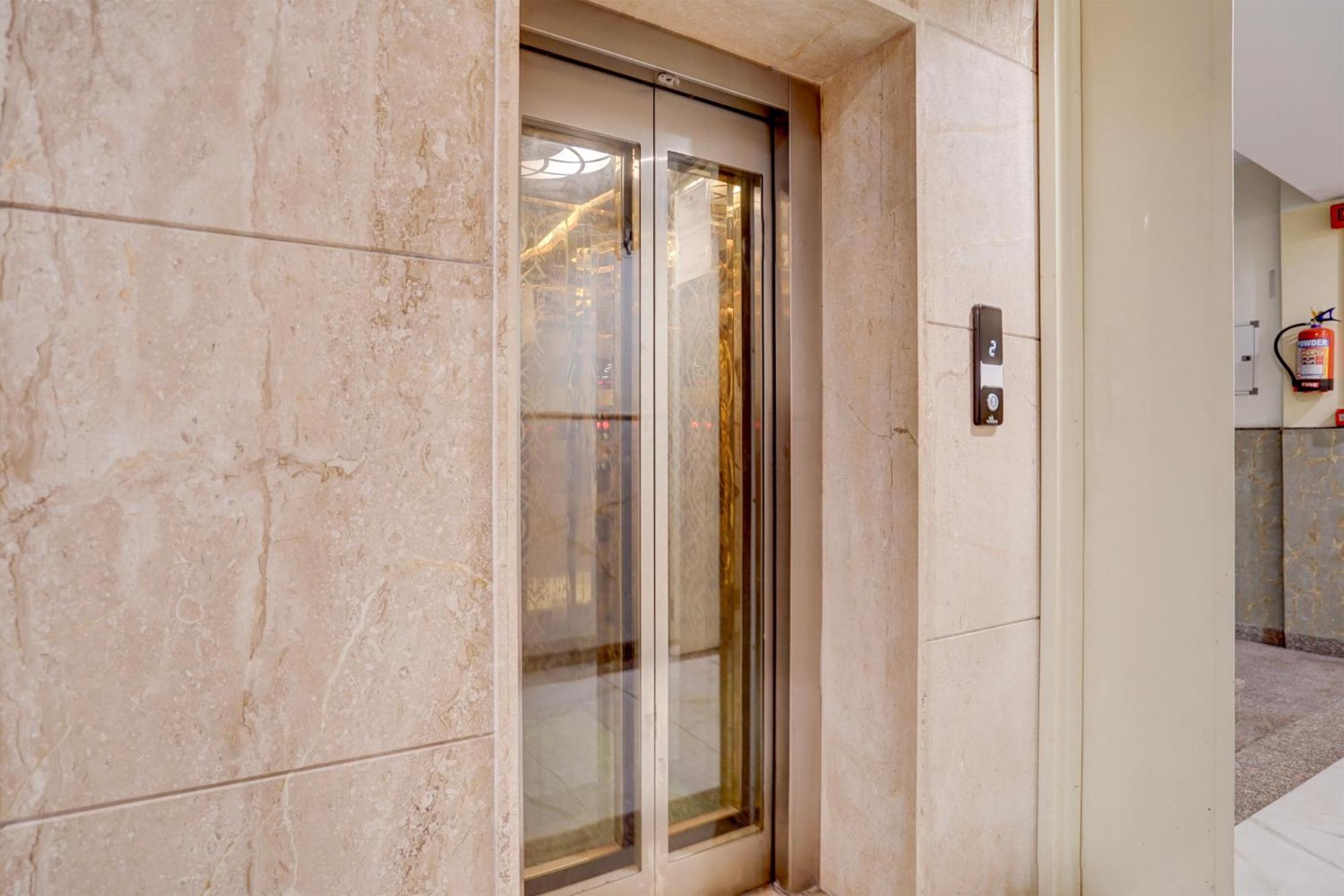 Hotel Super Townhouse Airport Road Delhi Nowe Delhi Zewnętrze zdjęcie